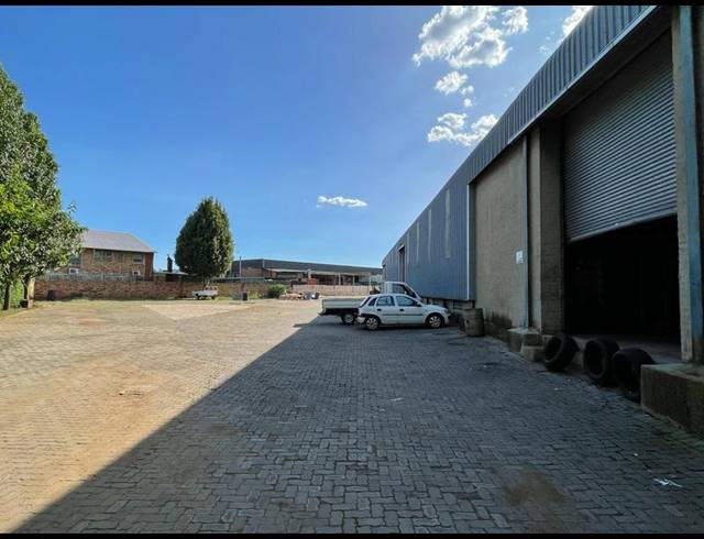 INDUSTRIAL PROPERTY TO RENT IN HENNOPSPARK